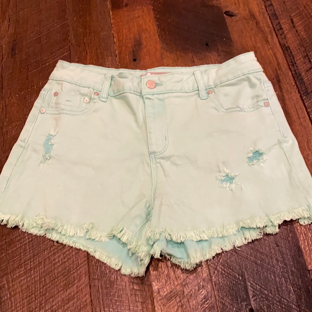 Girls Tractr frayed cutoffs